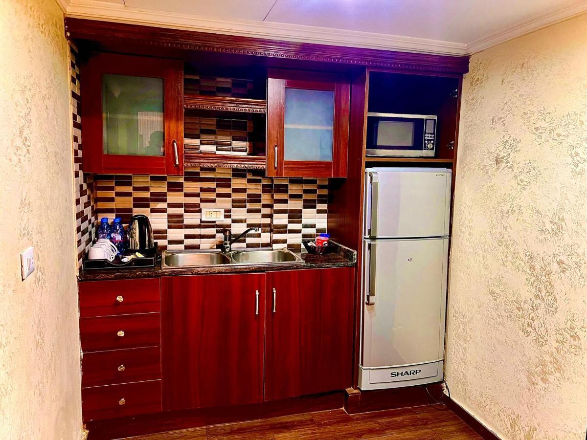 Queens Suite Hotel Beirut Luaran gambar