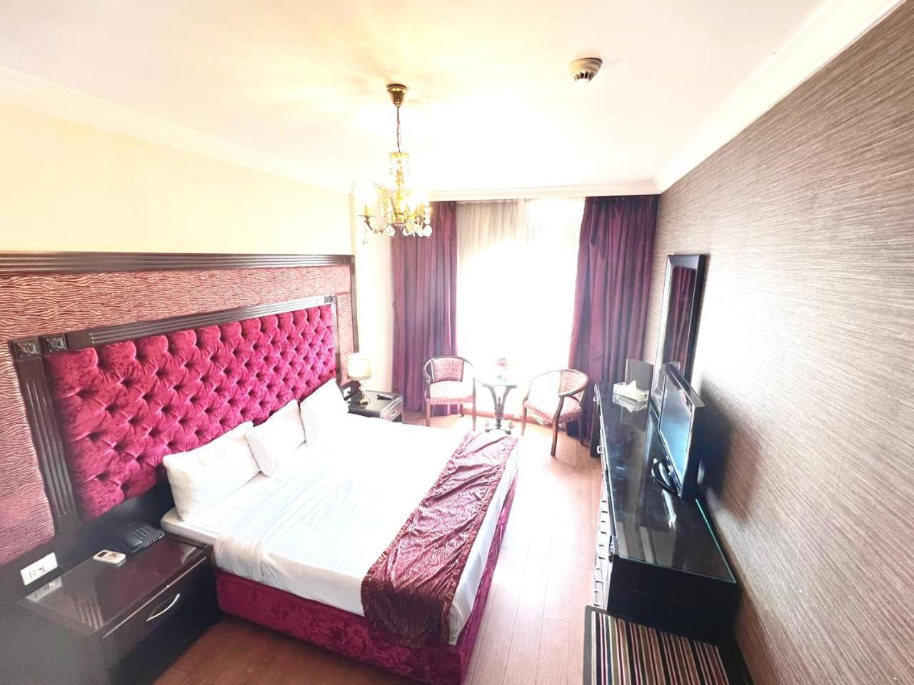 Queens Suite Hotel Beirut Luaran gambar