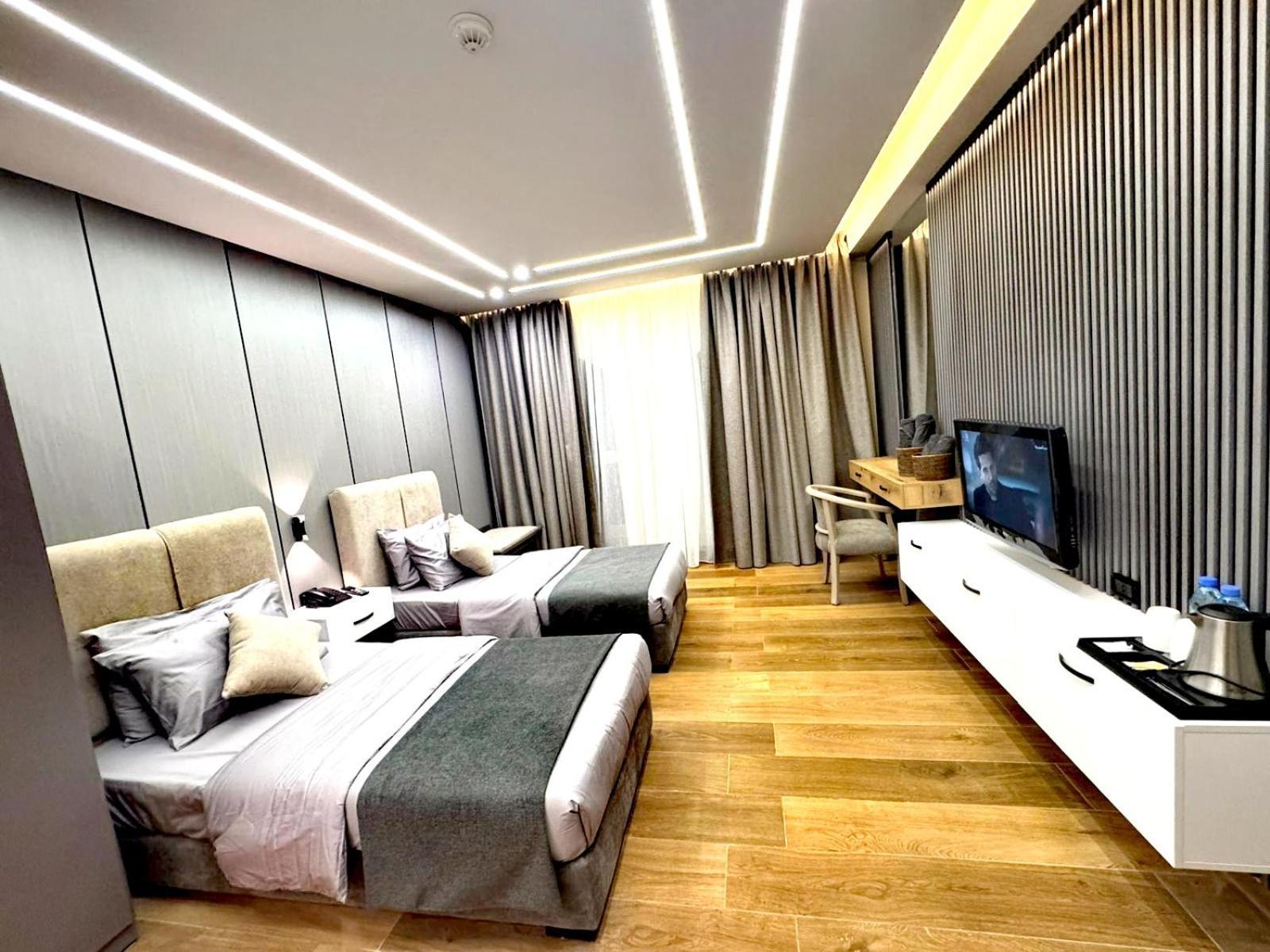 Queens Suite Hotel Beirut Luaran gambar