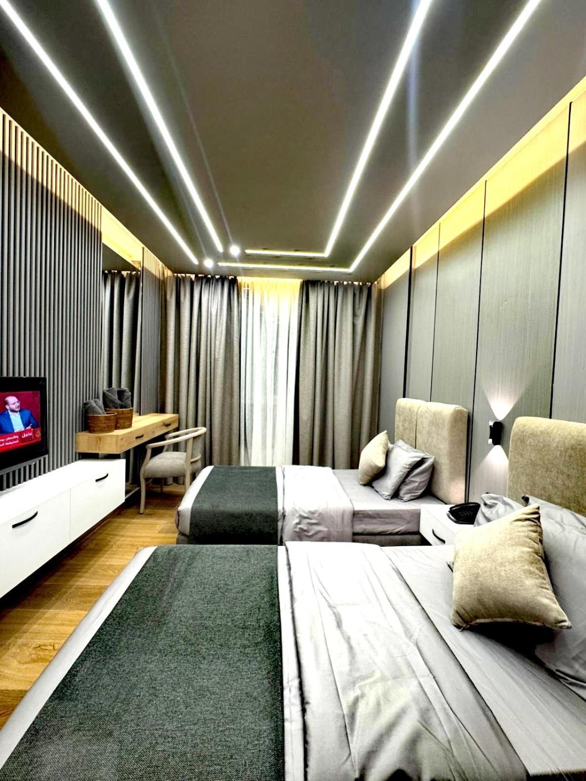 Queens Suite Hotel Beirut Luaran gambar