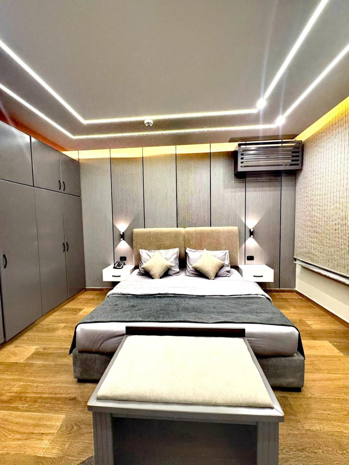 Queens Suite Hotel Beirut Luaran gambar