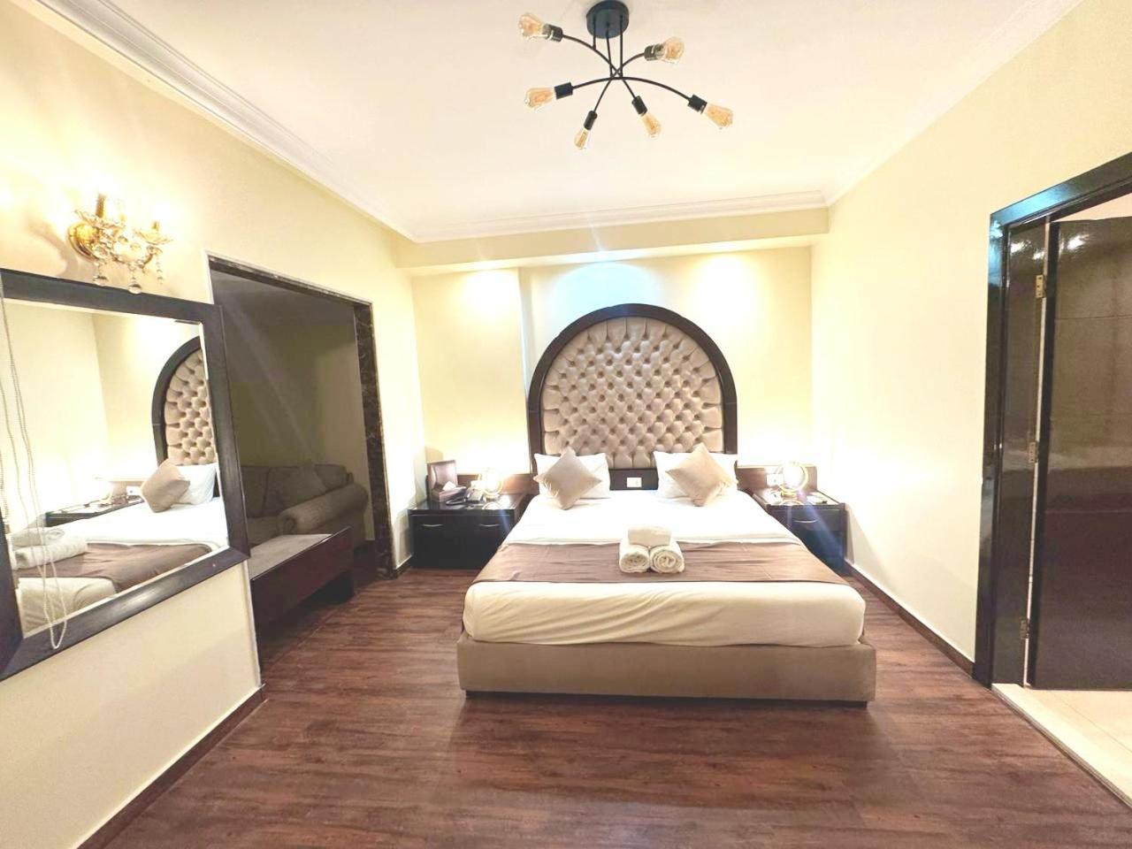 Queens Suite Hotel Beirut Luaran gambar
