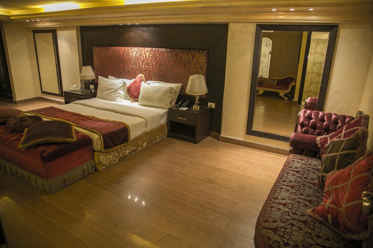 Queens Suite Hotel Beirut Luaran gambar