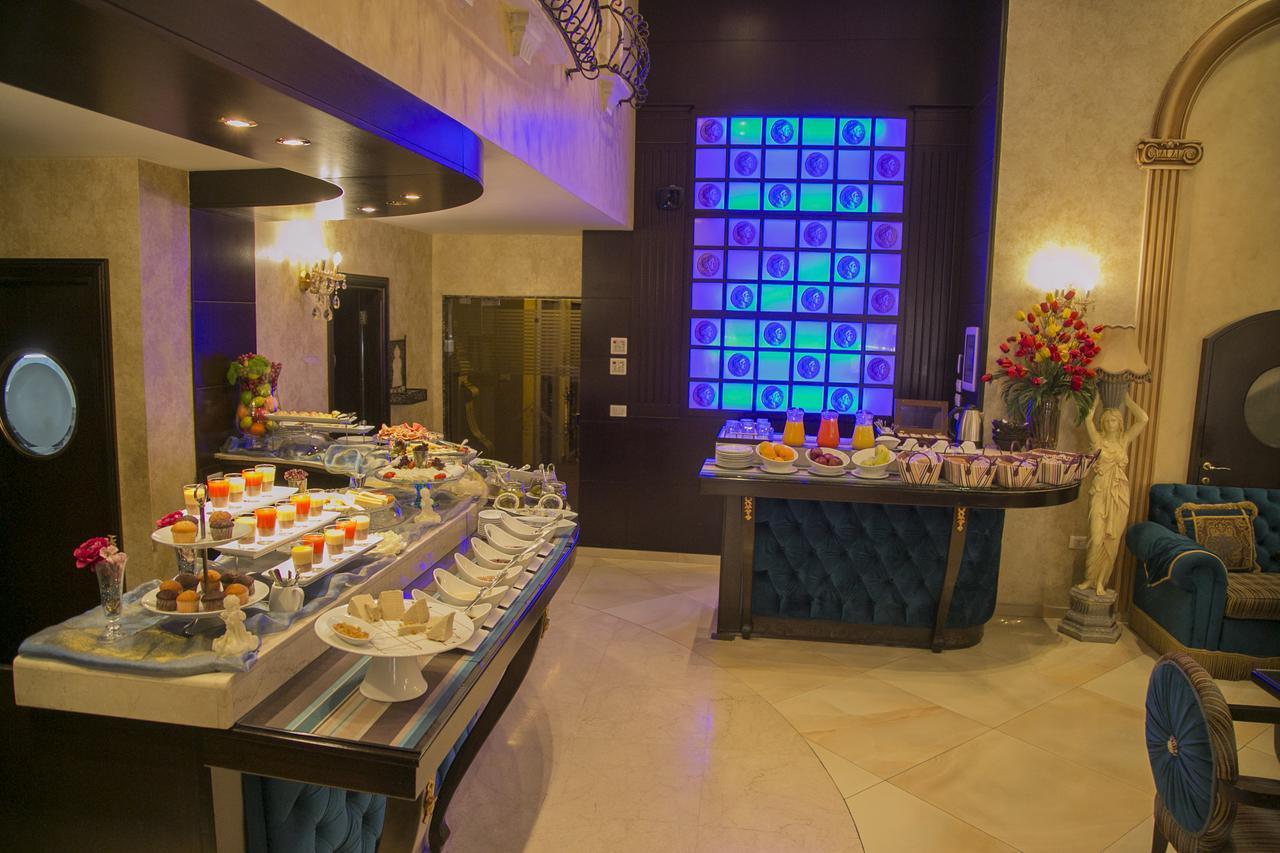 Queens Suite Hotel Beirut Luaran gambar